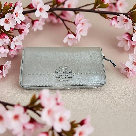 Tory Burch Mcgraw Continental Full Zip Around Genuine Leather Travel Wallet Gray
